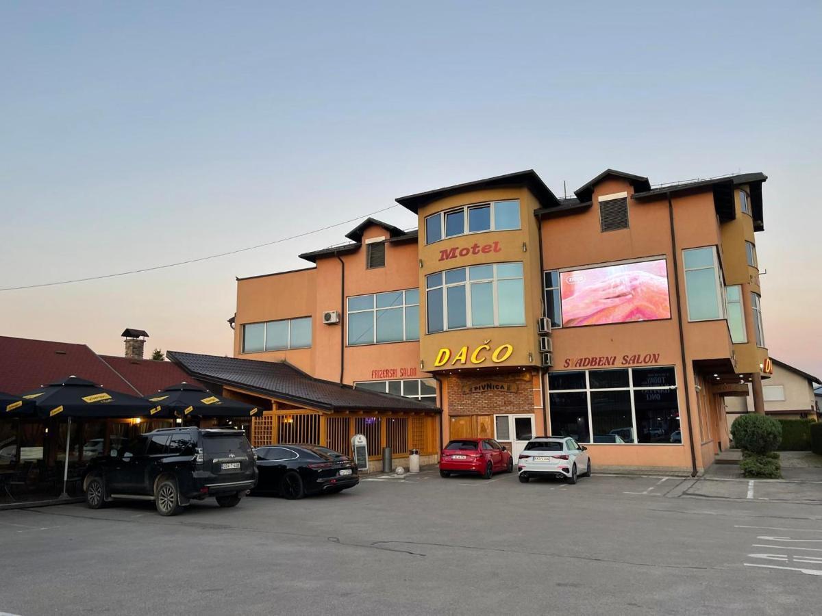 Motel Daco Vitez Dış mekan fotoğraf